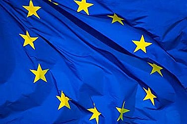 Az EU egy évvel meghosszabbította a szankciókat Szíria ellen