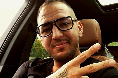 Curtis kijött az elvonóról, már üzent is a rajongóknak