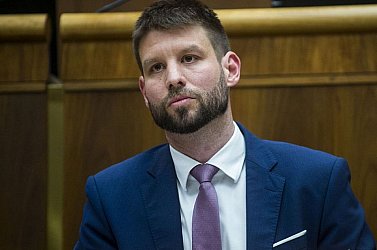 Šimečka: Fico nem tudja, mit kezdjen a tranzakciós adóval