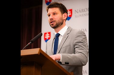 A biztonsági tanács összehívását követeli a PS a száj- és körömfájás miatt