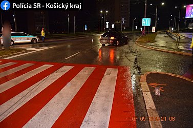 Kétéves gyerekkel a kezében gázoltak el egy nőt Kassán