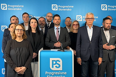 Šimečka: Fico elárulja országunk érdekeit