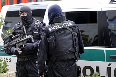 Bírósági bombariadók: Kassán razziázik a NAKA, öt személy ellen indult eljárás 