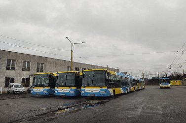 Keddre sztrájkot hirdettek a kassai tömegközlekedési vállalat szakszervezetei