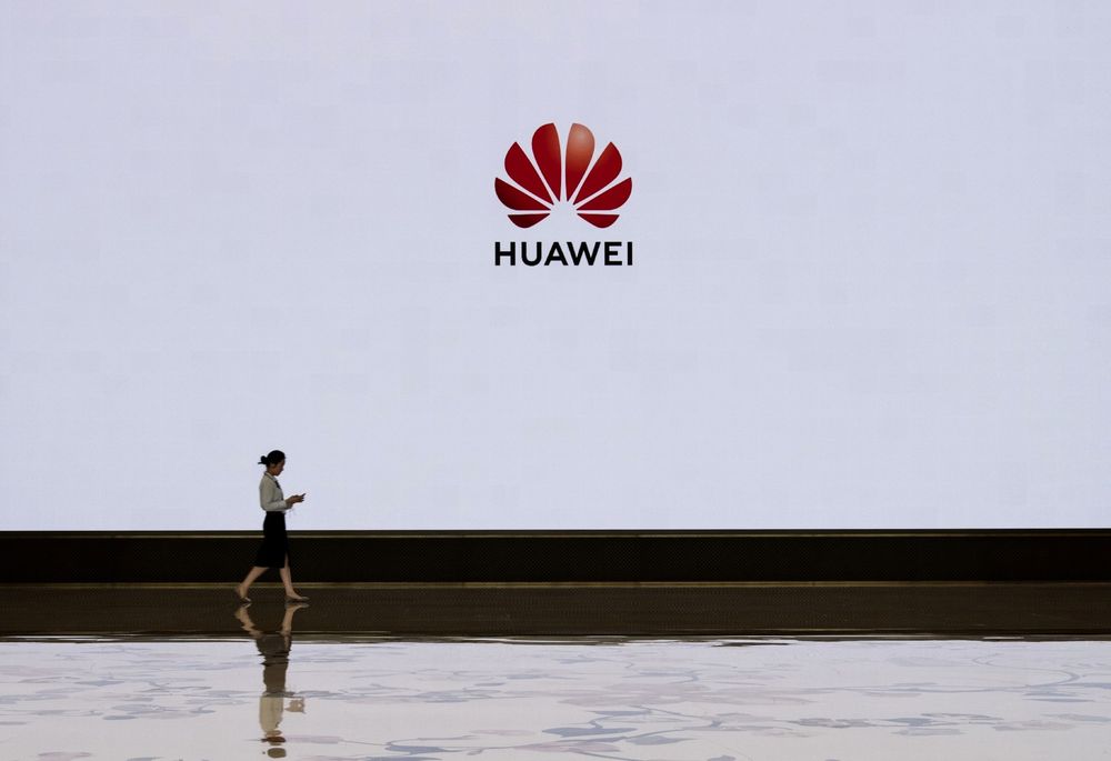 A Google fenntartja az alkalmazásletöltési szolgáltatást a Huawei készülékeknek 